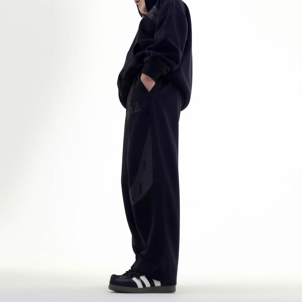 Wiz Black Sweatpants